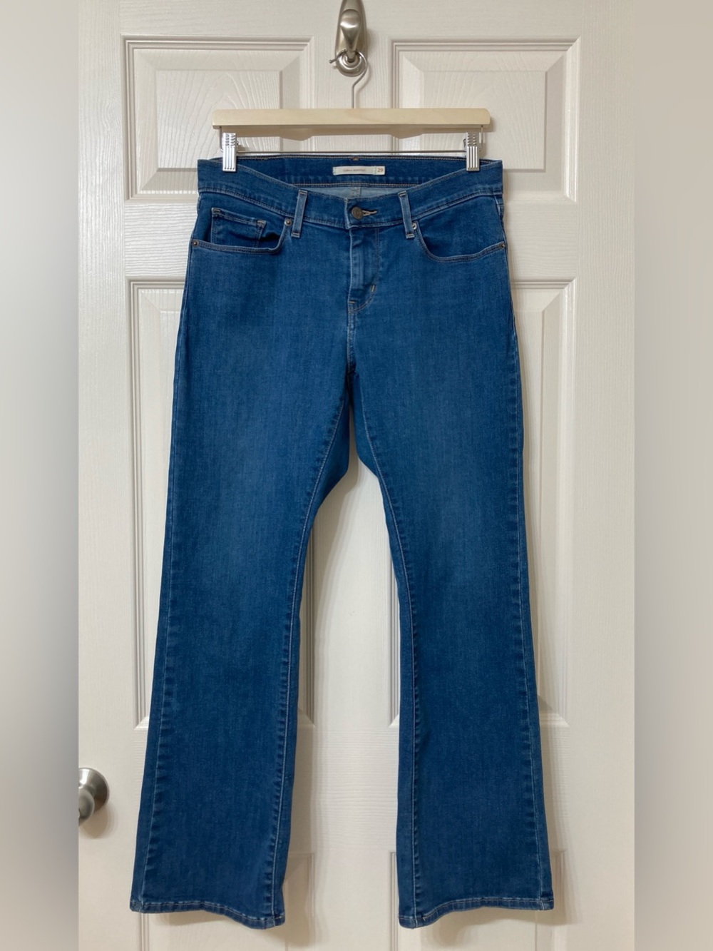 Levi’s Women’s Curvy Bootcut Jeans Size 29 - Picture 7 of 7